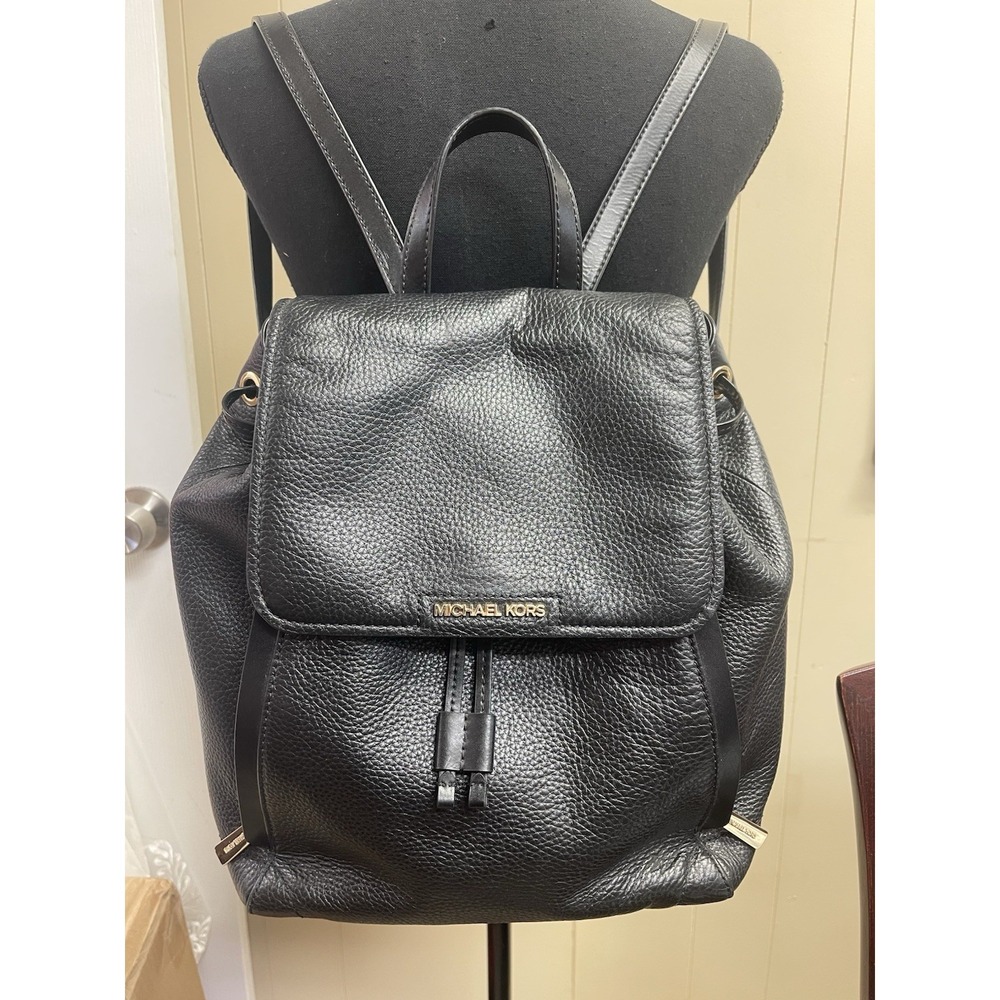 Michael Kors Ginger Flap Drawstring Backpack Medium Pebbled Black
